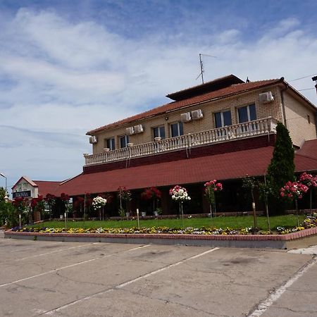 Guesthouse & Restaurant Tekovina Smederevo Ngoại thất bức ảnh