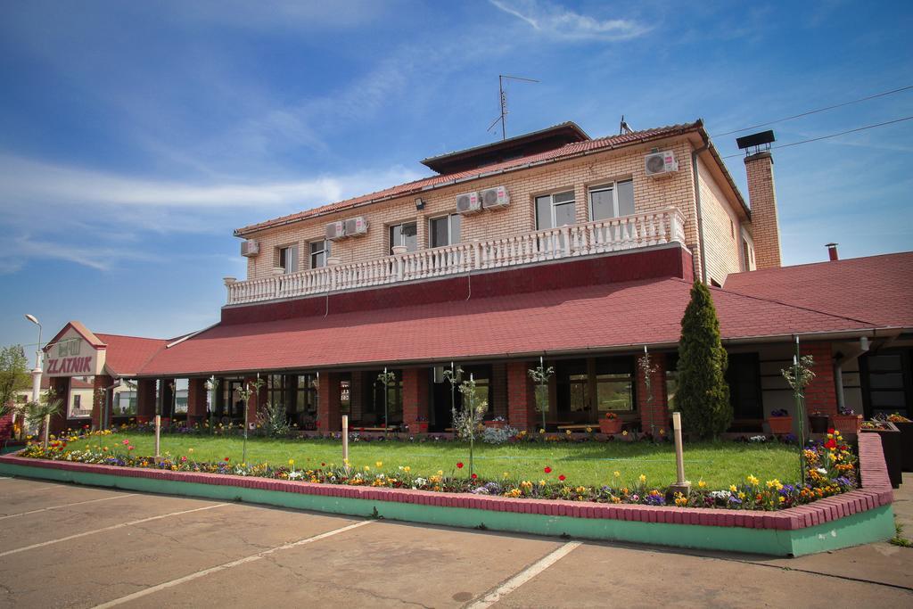 Guesthouse & Restaurant Tekovina Smederevo Ngoại thất bức ảnh