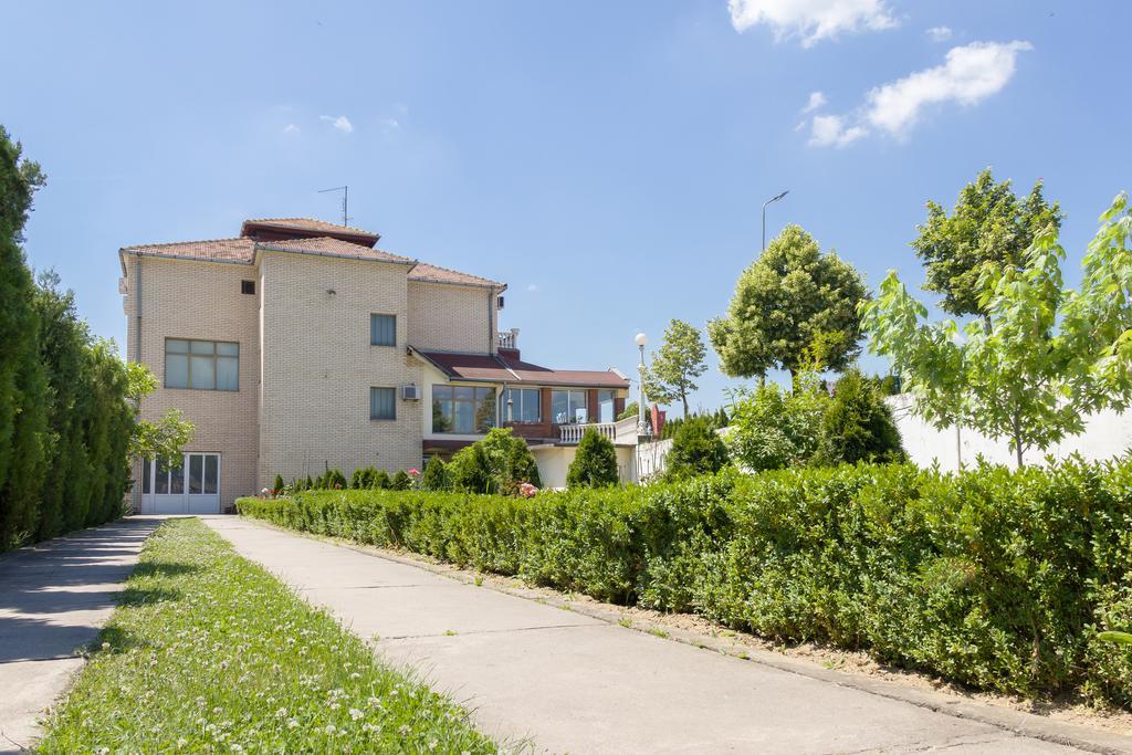 Guesthouse & Restaurant Tekovina Smederevo Ngoại thất bức ảnh