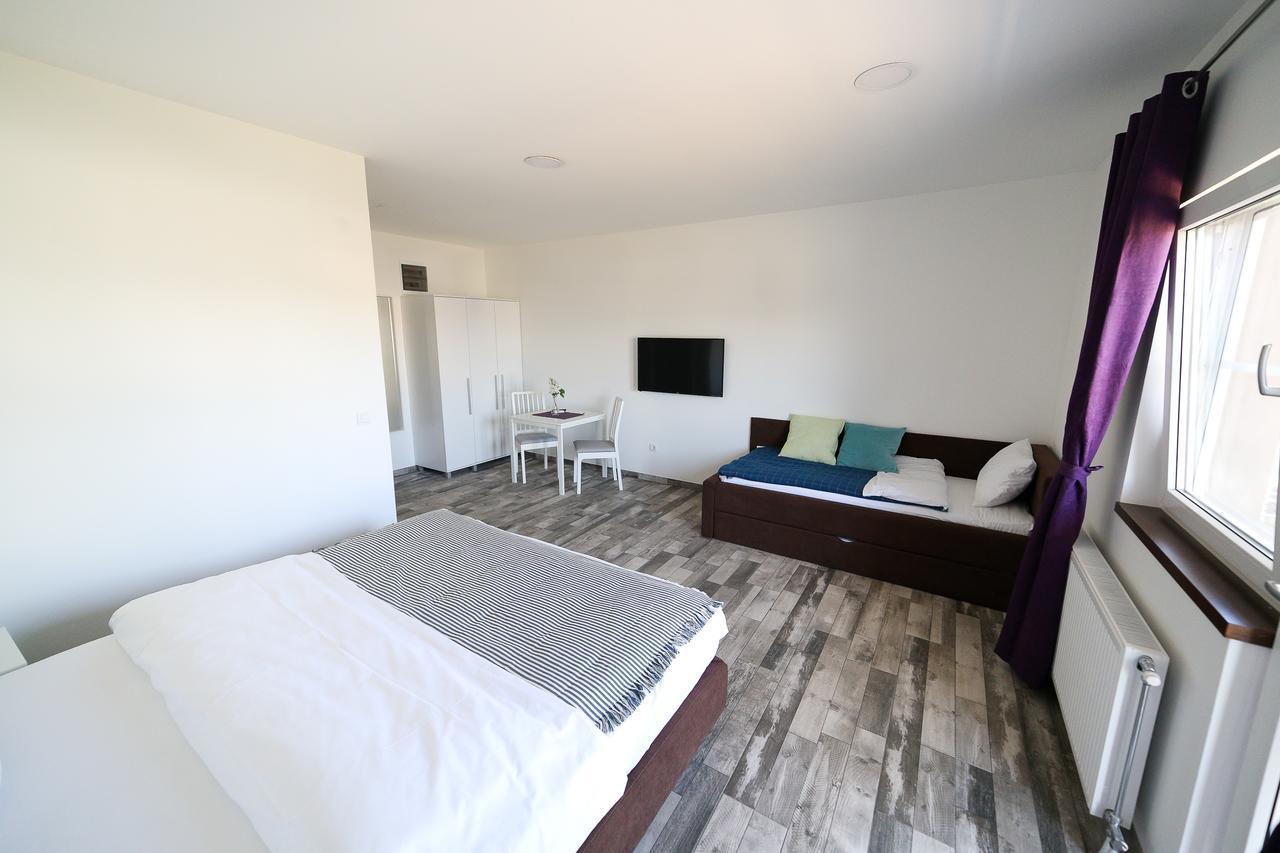 Guesthouse & Restaurant Tekovina Smederevo Ngoại thất bức ảnh