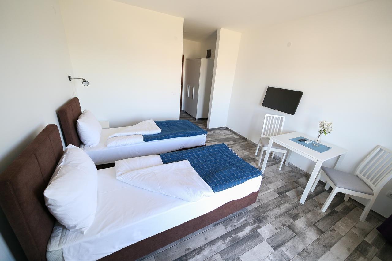 Guesthouse & Restaurant Tekovina Smederevo Ngoại thất bức ảnh