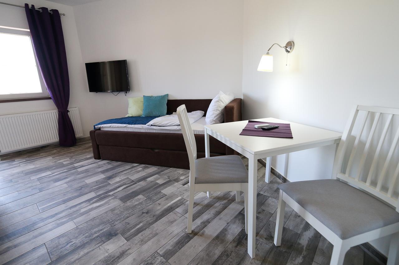 Guesthouse & Restaurant Tekovina Smederevo Ngoại thất bức ảnh
